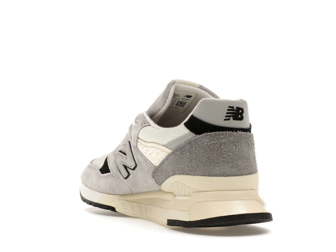 Vue 25 de New Balance 998 MiUSA Teddy Santis Grey Cream