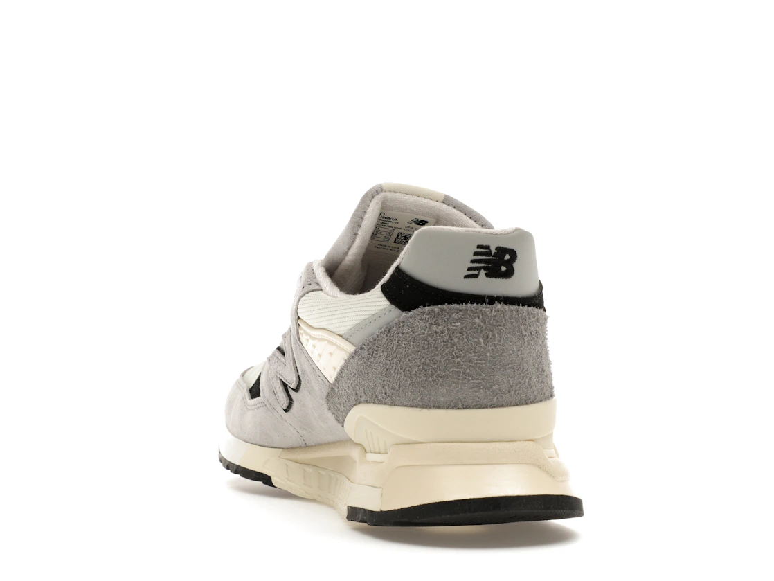Vue 26 de New Balance 998 MiUSA Teddy Santis Grey Cream