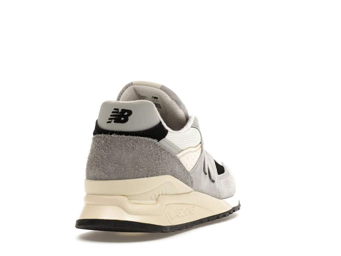 Vue 30 de New Balance 998 MiUSA Teddy Santis Grey Cream
