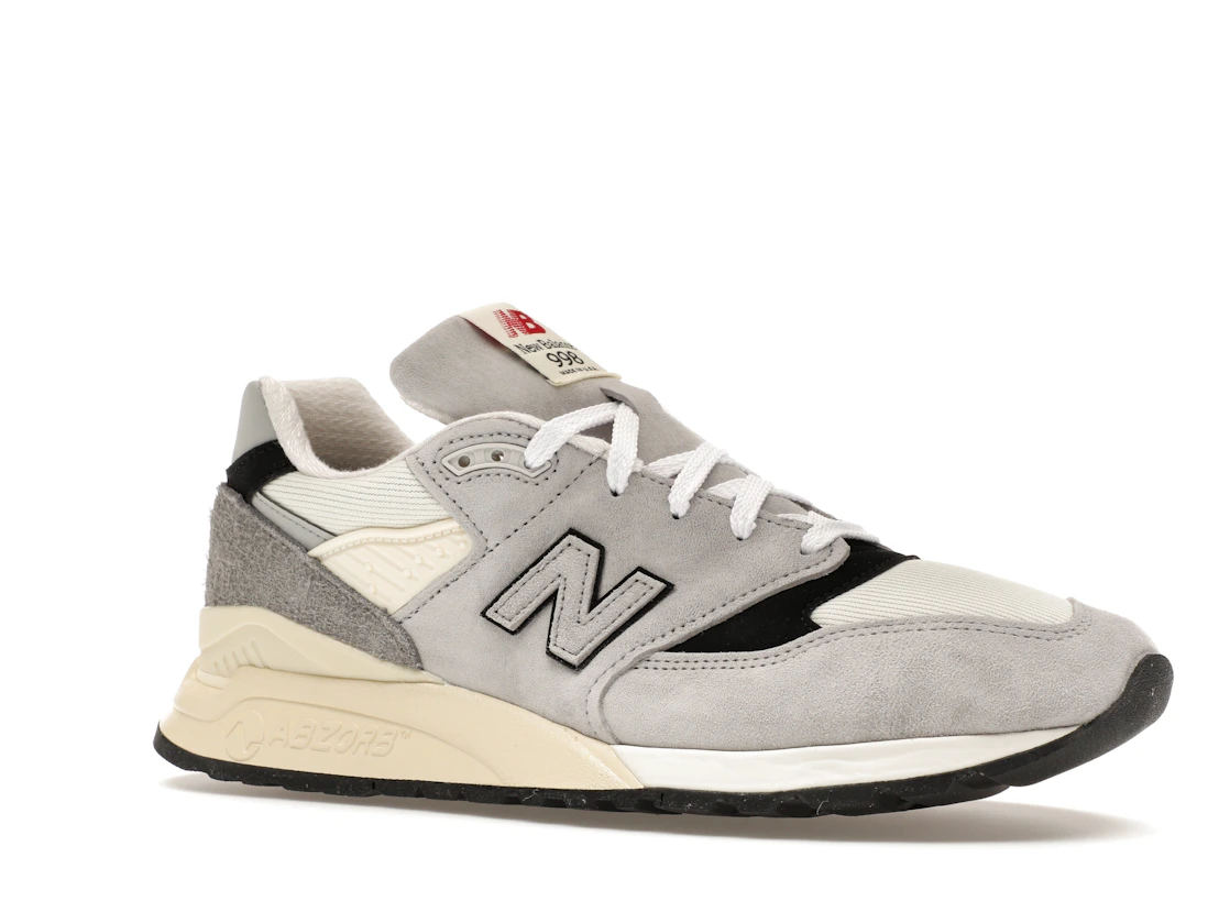 Vue 4 de New Balance 998 MiUSA Teddy Santis Grey Cream