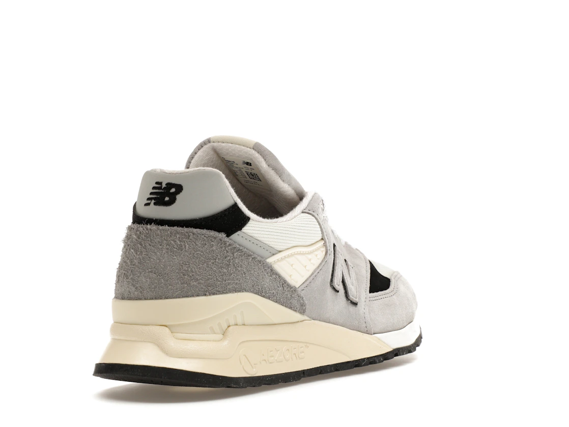 Vue 31 de New Balance 998 MiUSA Teddy Santis Grey Cream