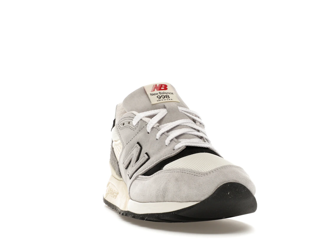Vue 8 de New Balance 998 MiUSA Teddy Santis Grey Cream