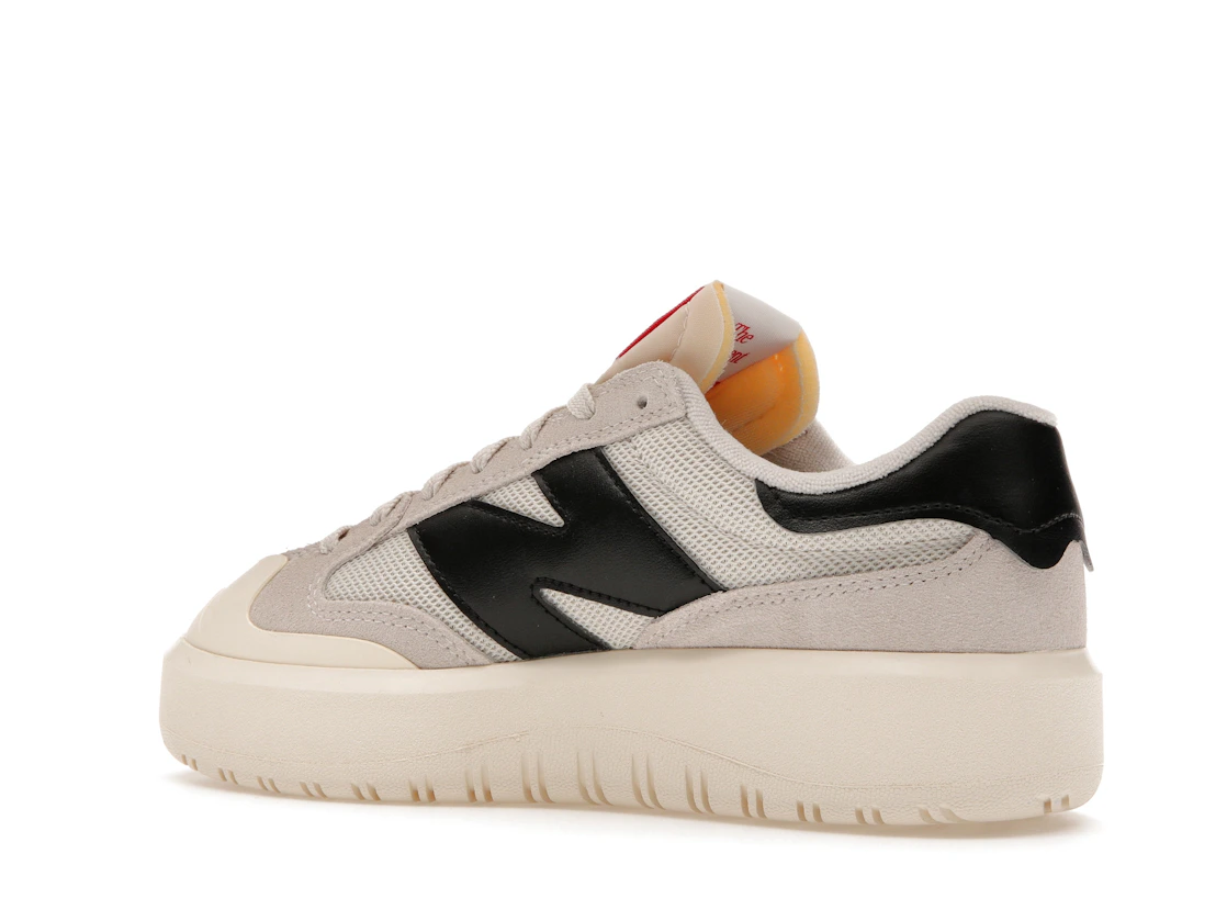 Vue 22 de New Balance CT302 Moonbeam Black Red
