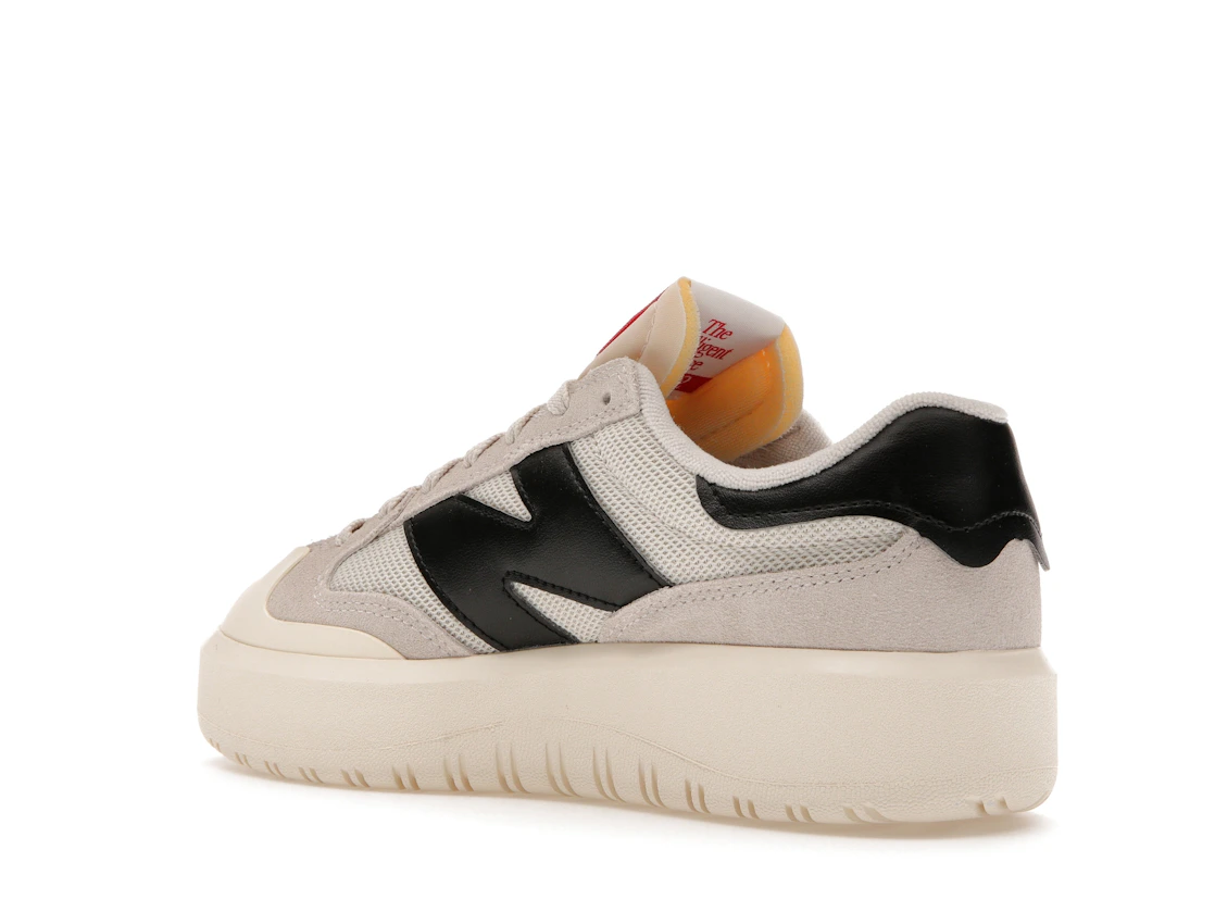 Vue 23 de New Balance CT302 Moonbeam Black Red