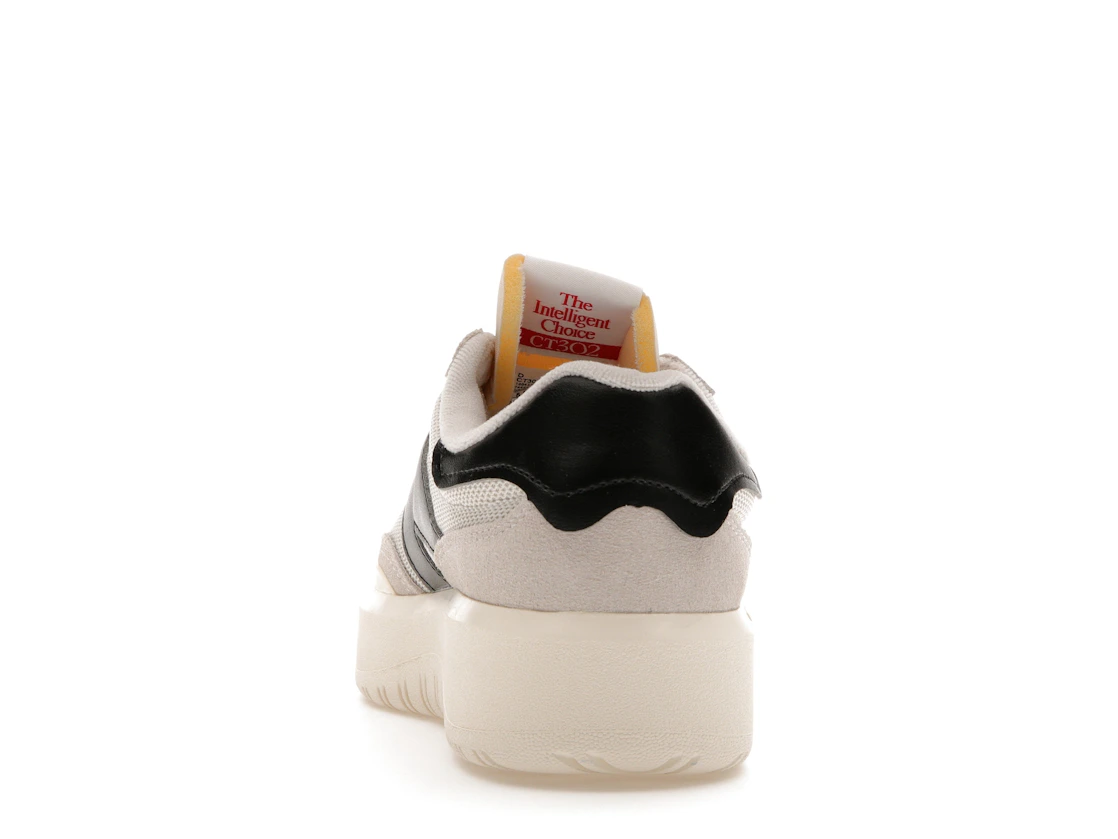 Vue 27 de New Balance CT302 Moonbeam Black Red