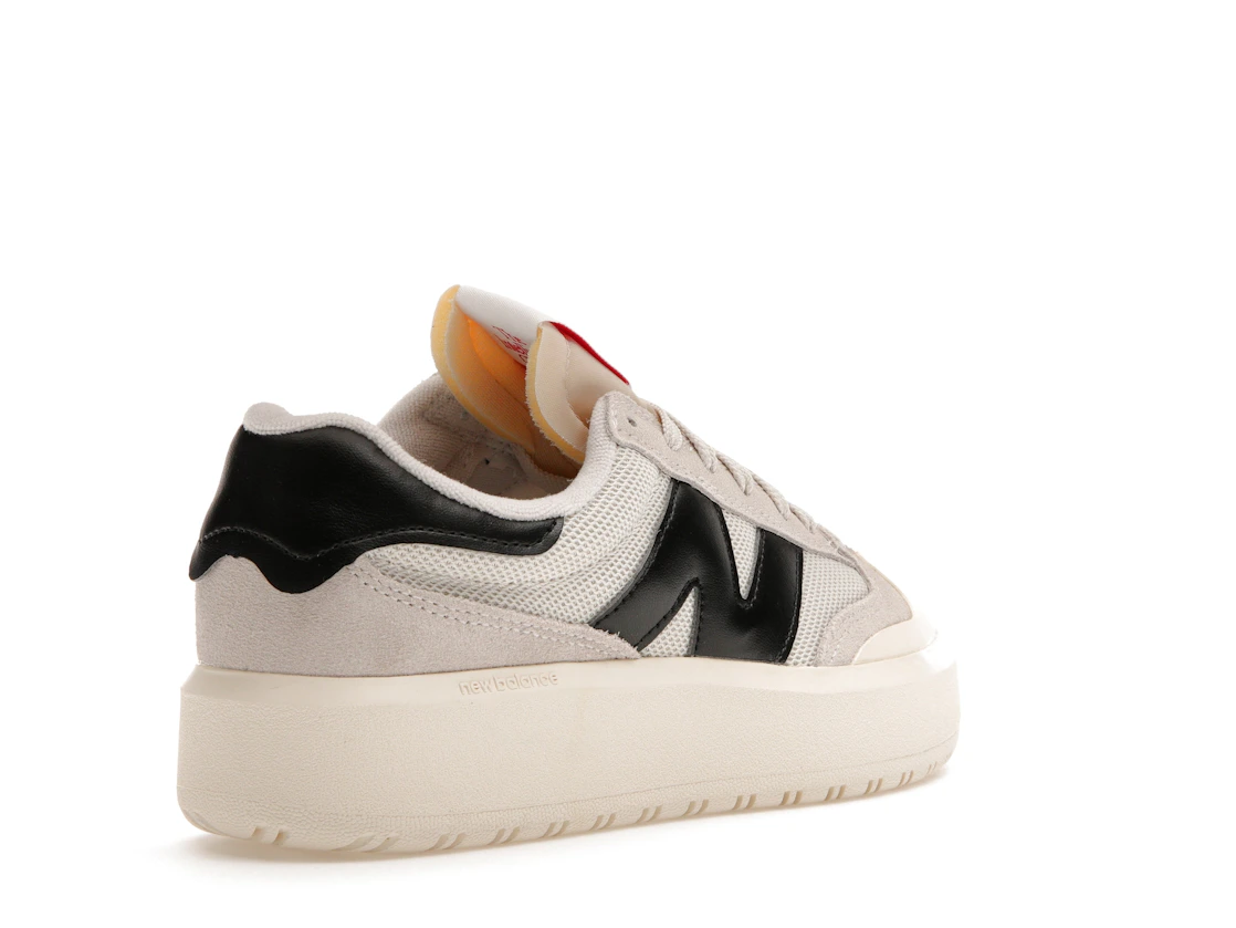 Vue 32 de New Balance CT302 Moonbeam Black Red