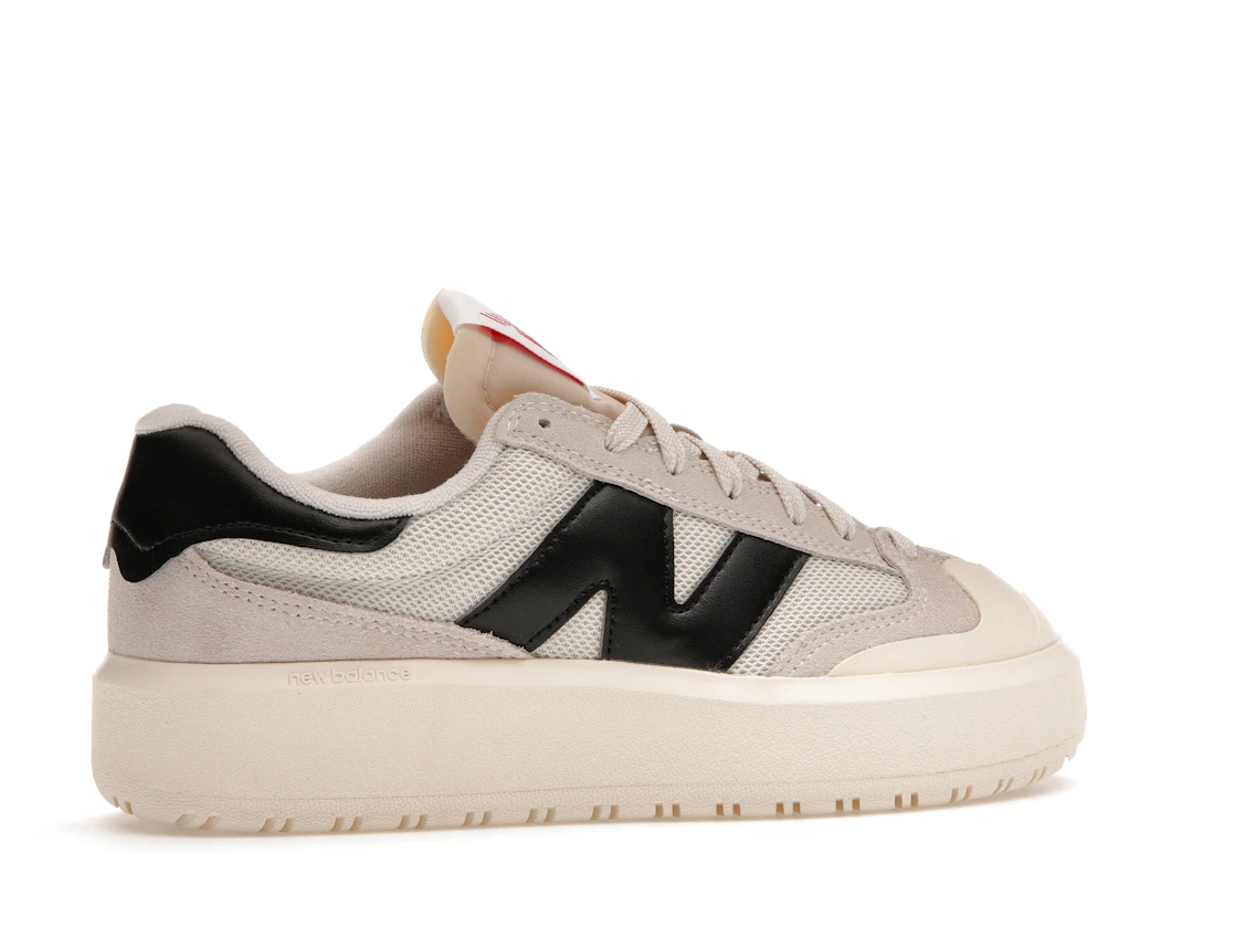 Vue 35 de New Balance CT302 Moonbeam Black Red