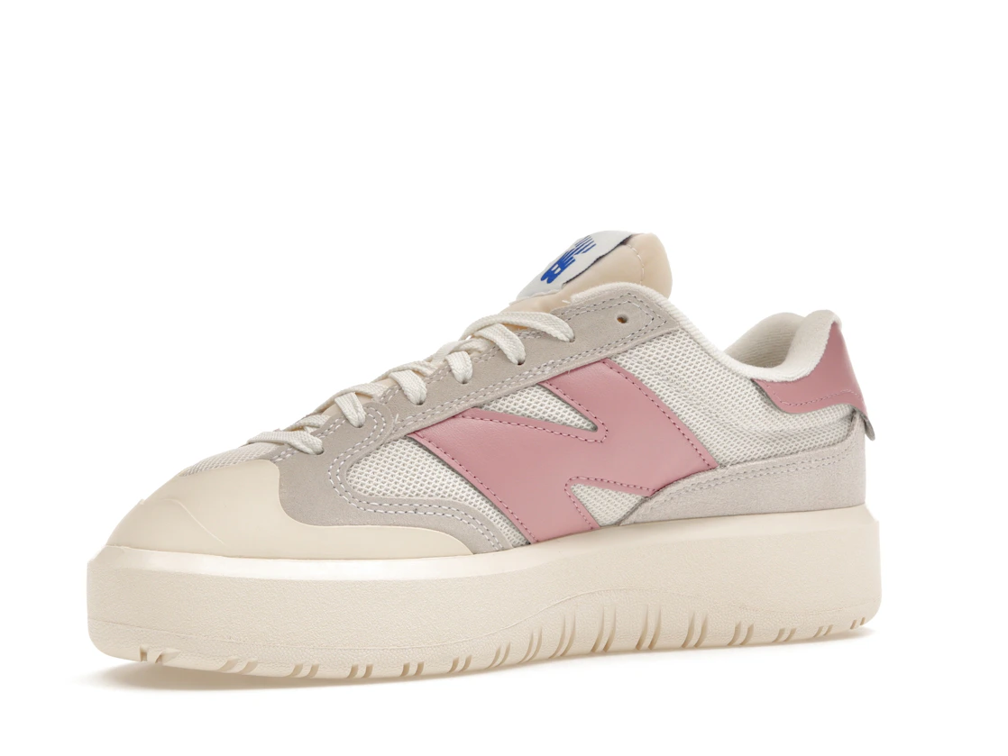 Vue 16 de New Balance CT302 Sea Salt Rose