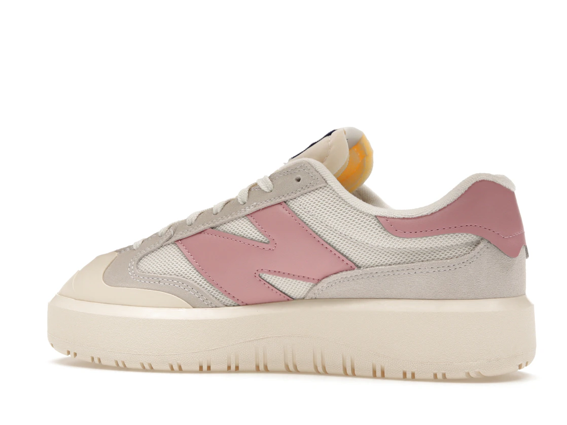 Vue 21 de New Balance CT302 Sea Salt Rose