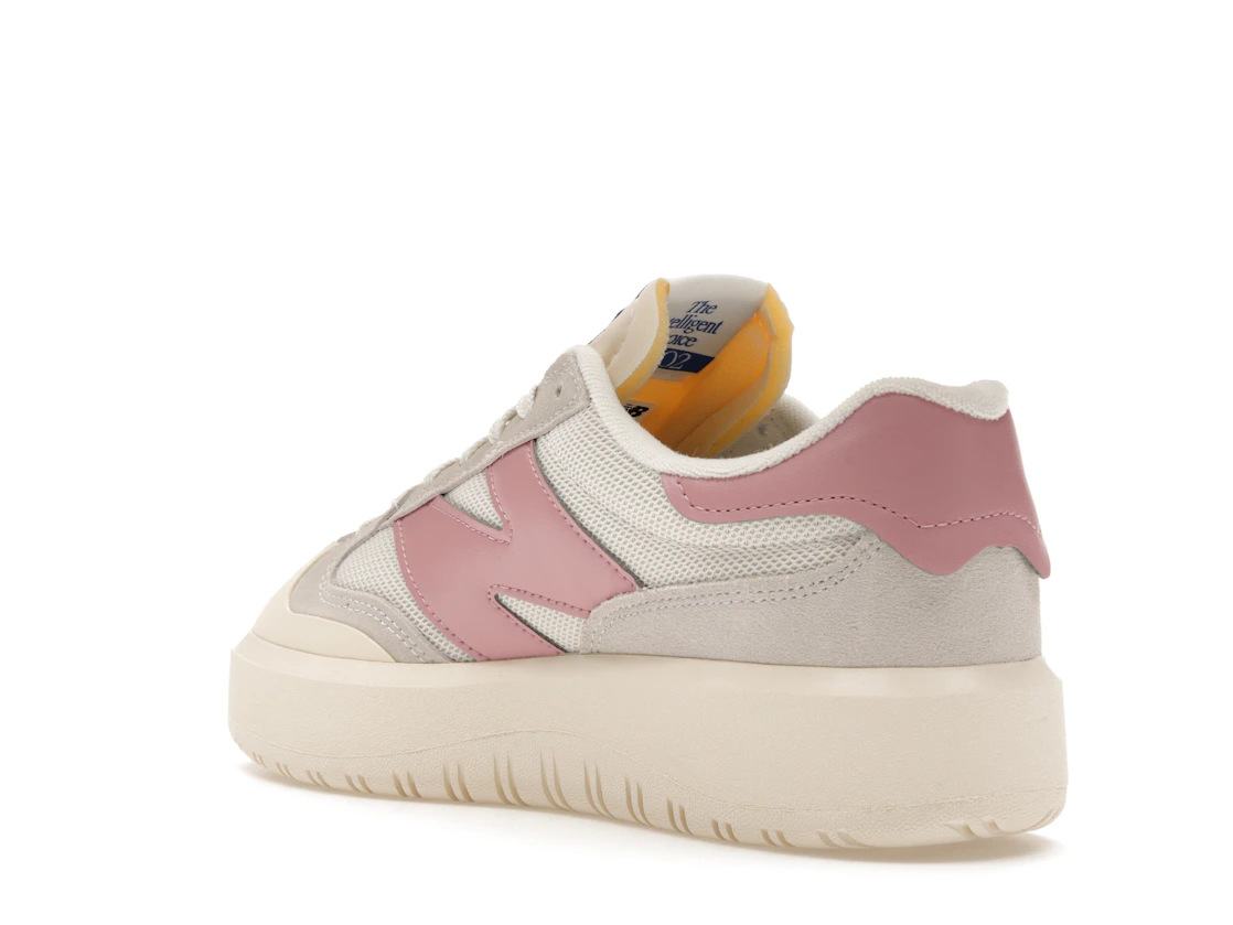 Vue 24 de New Balance CT302 Sea Salt Rose