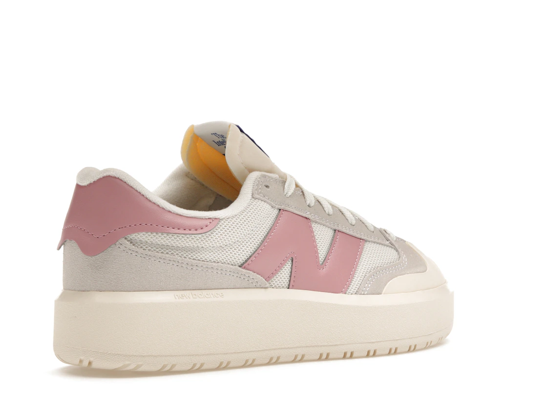 Vue 33 de New Balance CT302 Sea Salt Rose