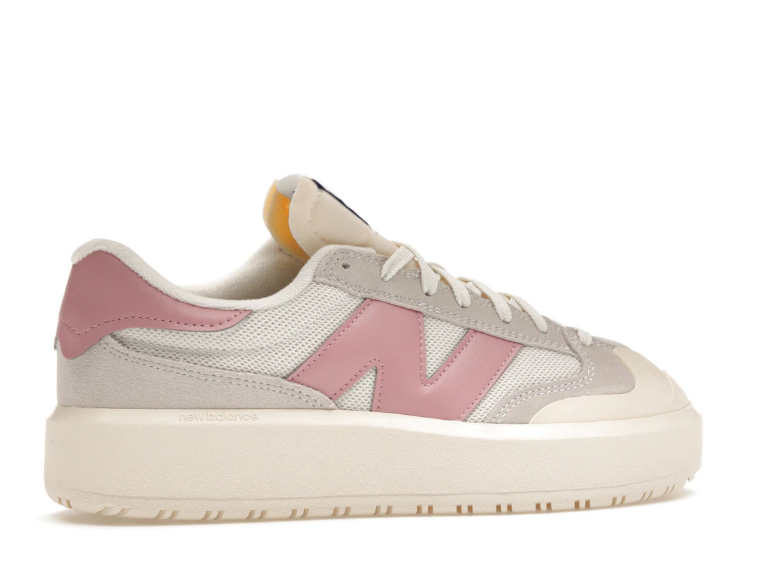Vue 35 de New Balance CT302 Sea Salt Rose