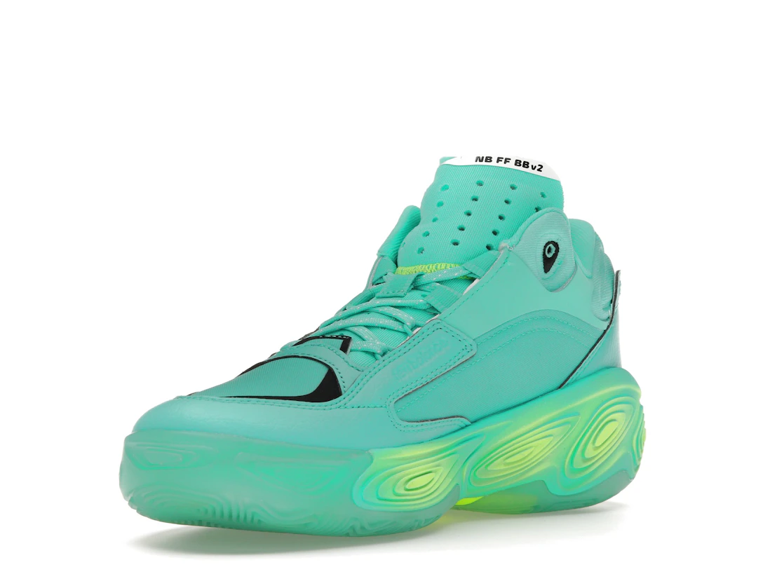 Vue 14 de New Balance Fresh Foam BB V2 Cyber Jade
