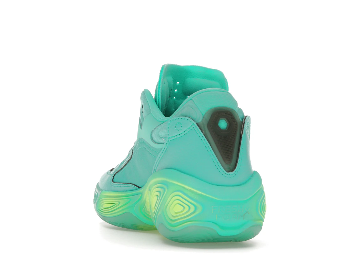 Vue 26 de New Balance Fresh Foam BB V2 Cyber Jade