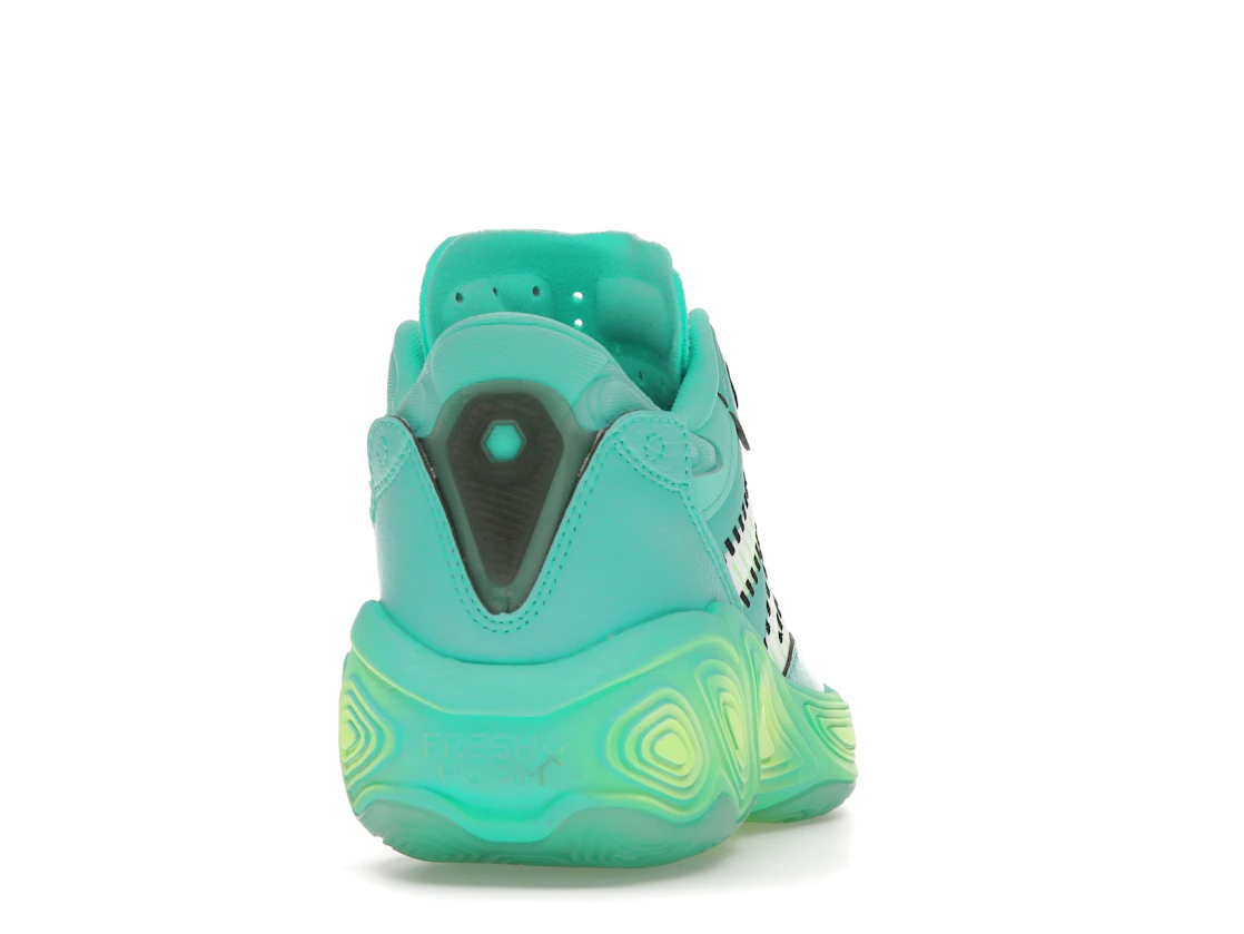 Vue 29 de New Balance Fresh Foam BB V2 Cyber Jade