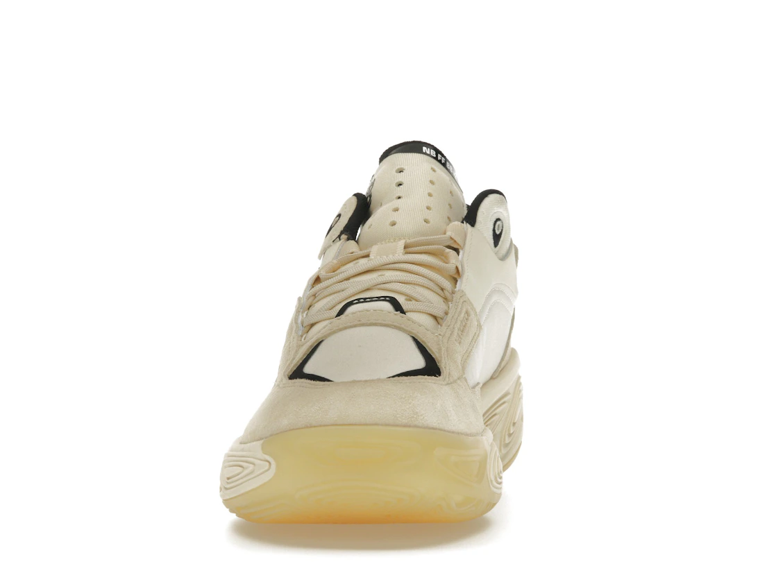 Vue 11 de New Balance Fresh Foam BB v2 Dominoes
