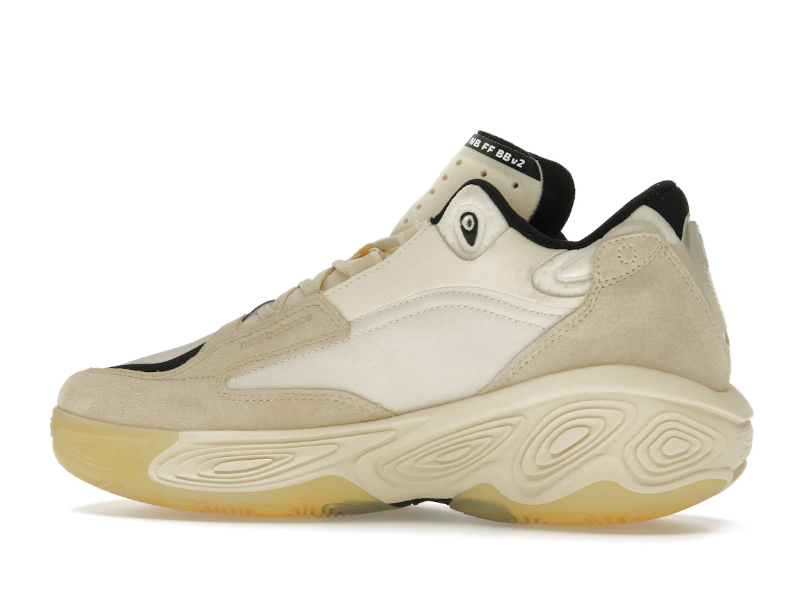Vue 21 de New Balance Fresh Foam BB v2 Dominoes