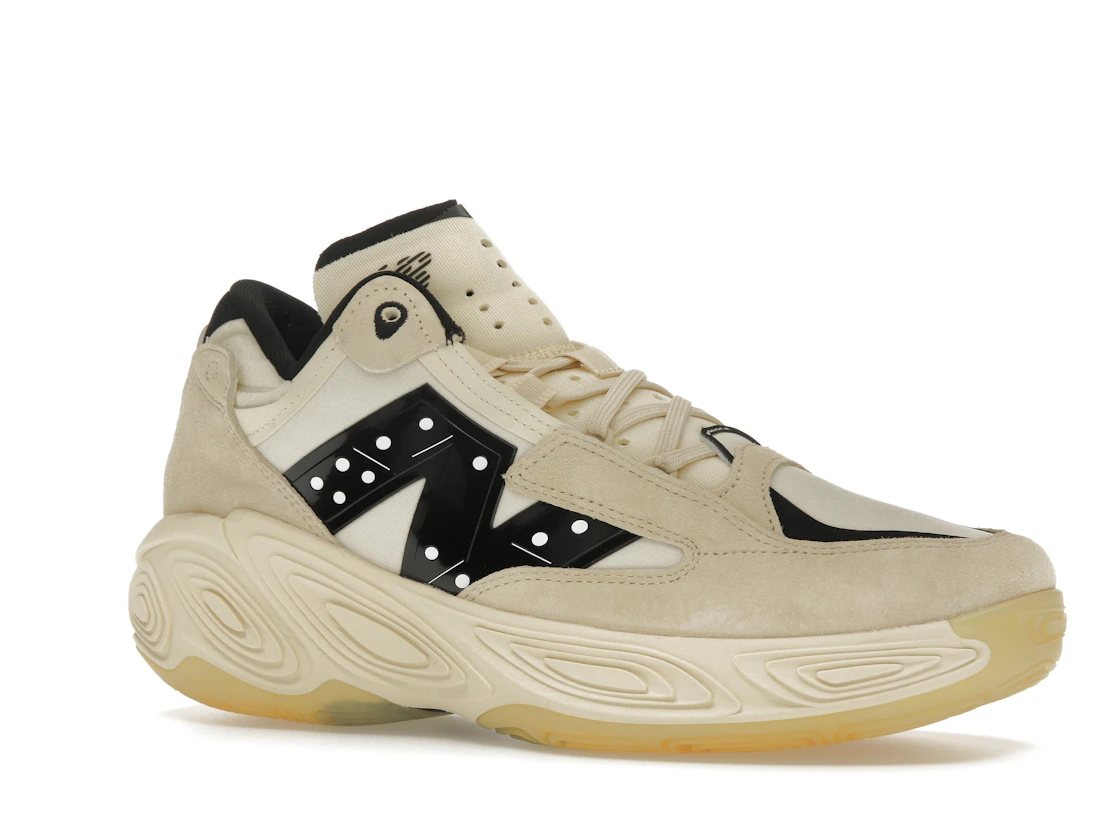 Vue 4 de New Balance Fresh Foam BB v2 Dominoes