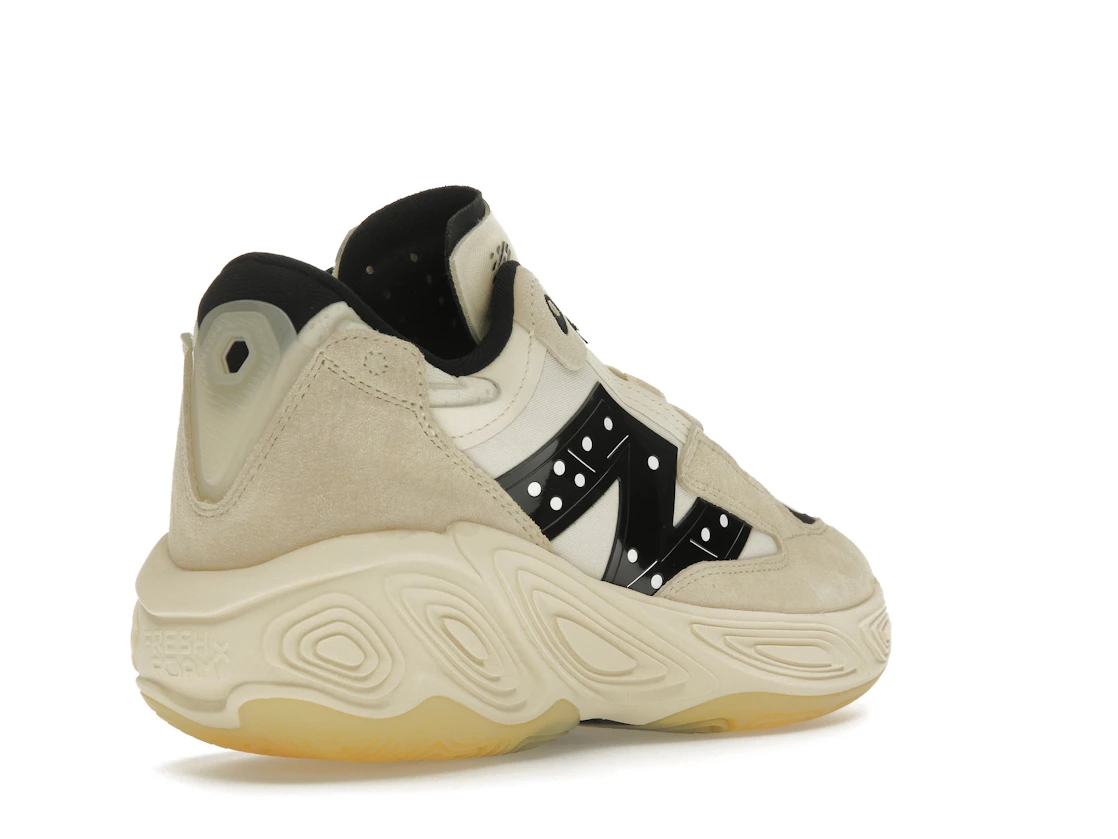 Vue 32 de New Balance Fresh Foam BB v2 Dominoes