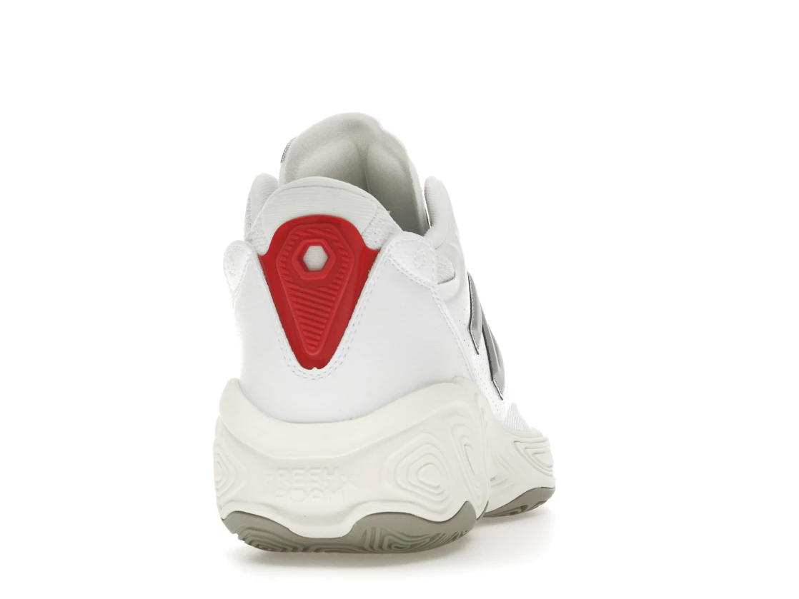 Vue 29 de New Balance Fresh Foam BB v2 White Sea Salt