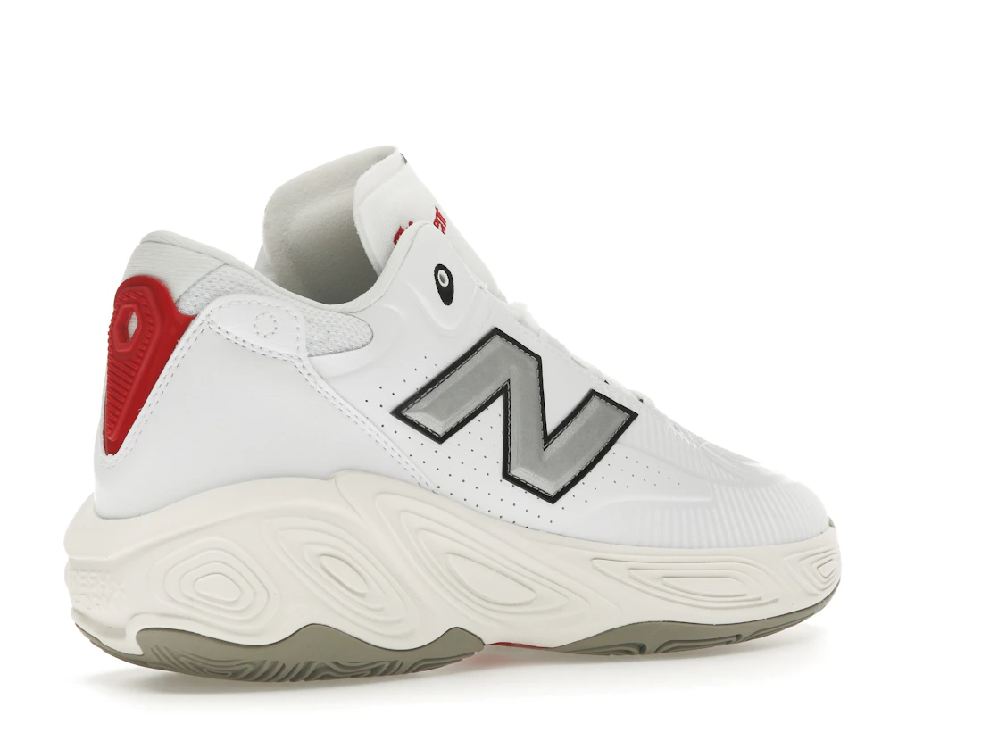 Vue 33 de New Balance Fresh Foam BB v2 White Sea Salt