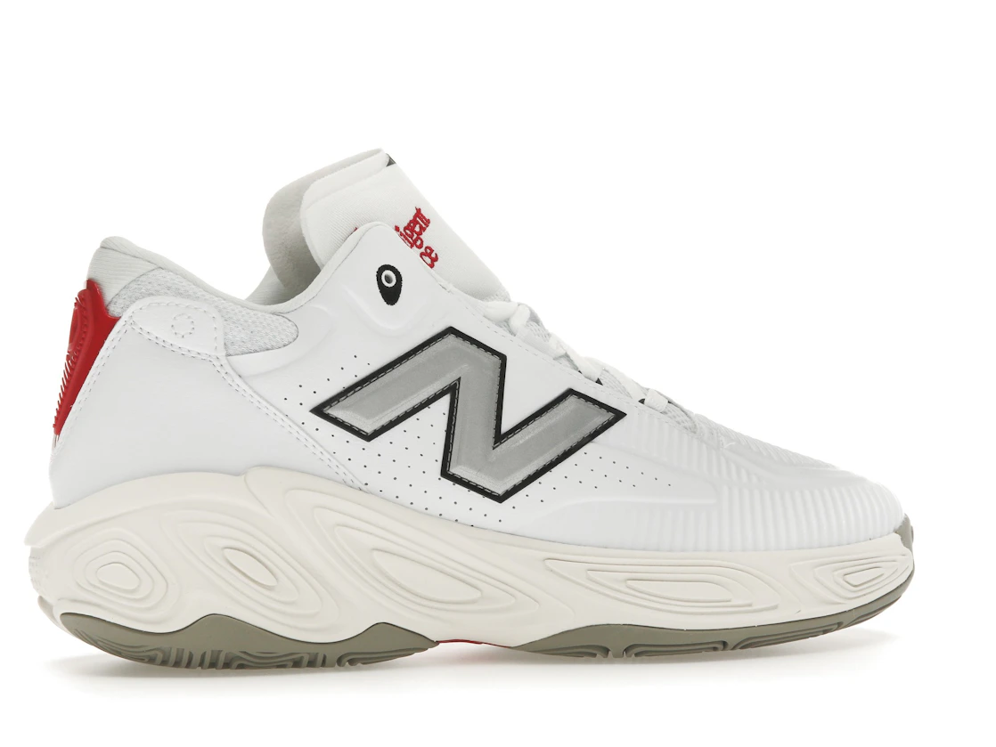 Vue 35 de New Balance Fresh Foam BB v2 White Sea Salt