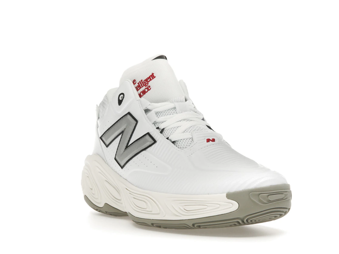 Vue 7 de New Balance Fresh Foam BB v2 White Sea Salt
