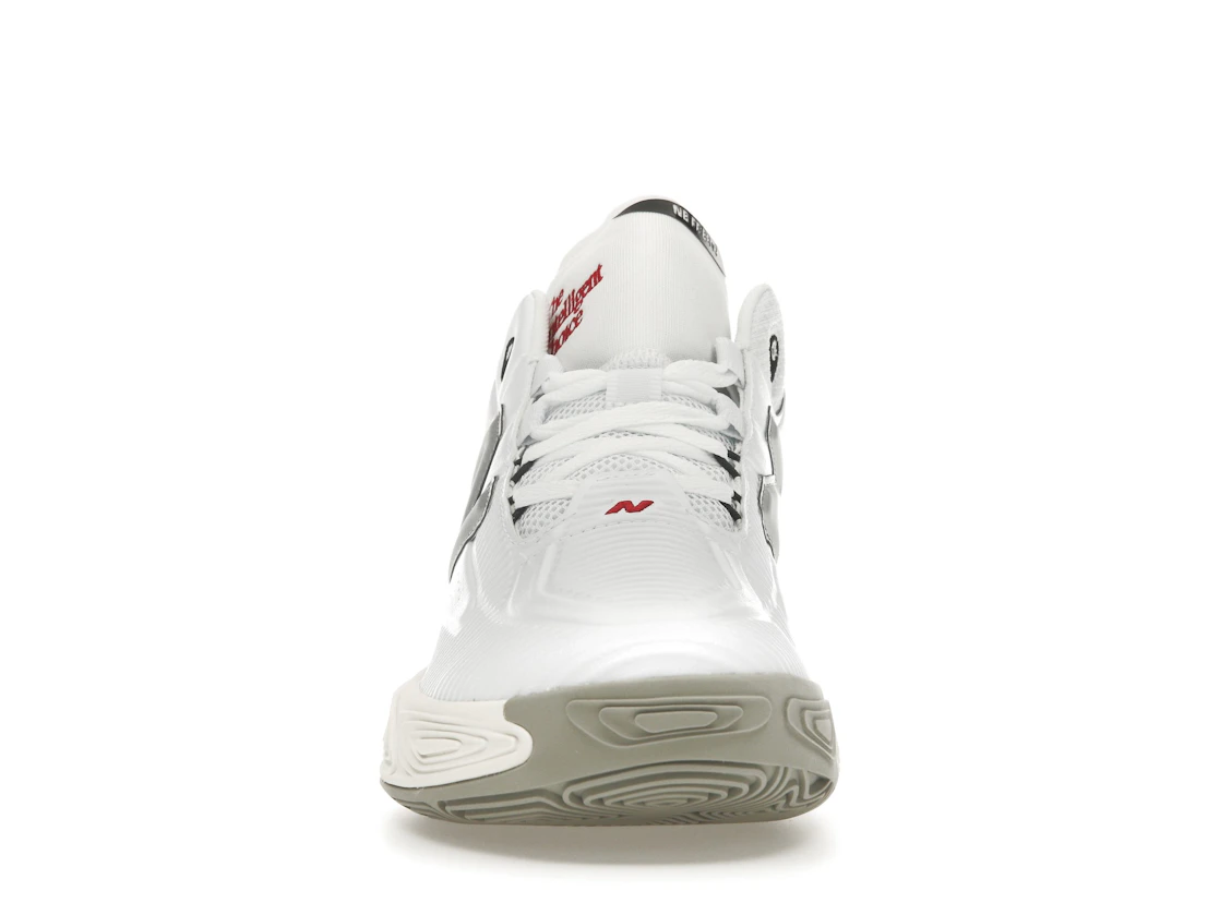 Vue 10 de New Balance Fresh Foam BB v2 White Sea Salt