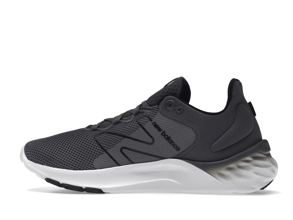 Vue 20 de New Balance Fresh Foam Roav v2 Castlerock