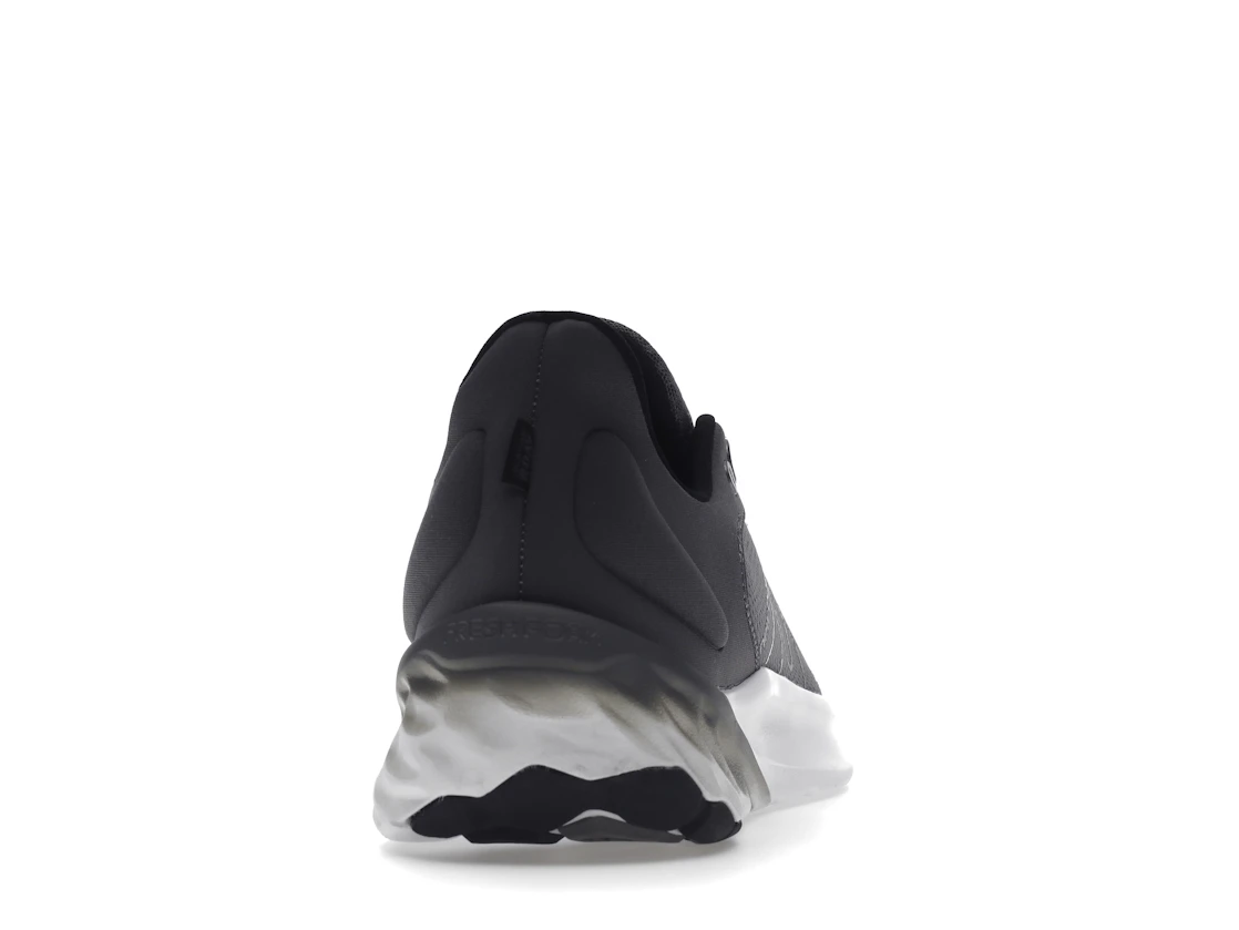 Vue 29 de New Balance Fresh Foam Roav v2 Castlerock