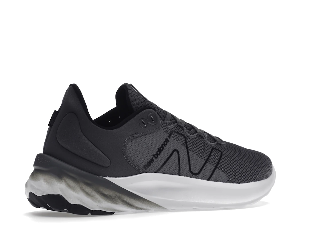 Vue 34 de New Balance Fresh Foam Roav v2 Castlerock