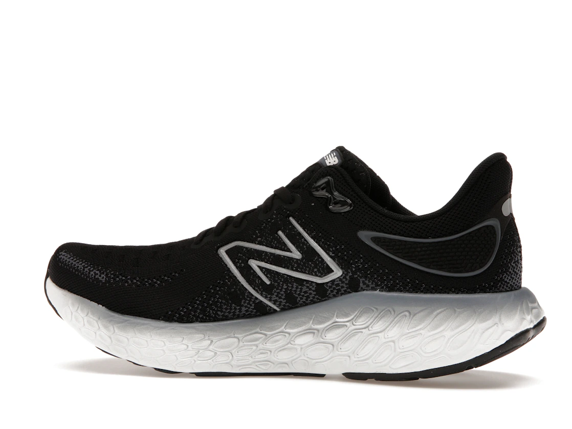 Vue 21 de New Balance Fresh Foam X 1080v12 Black Thunder White