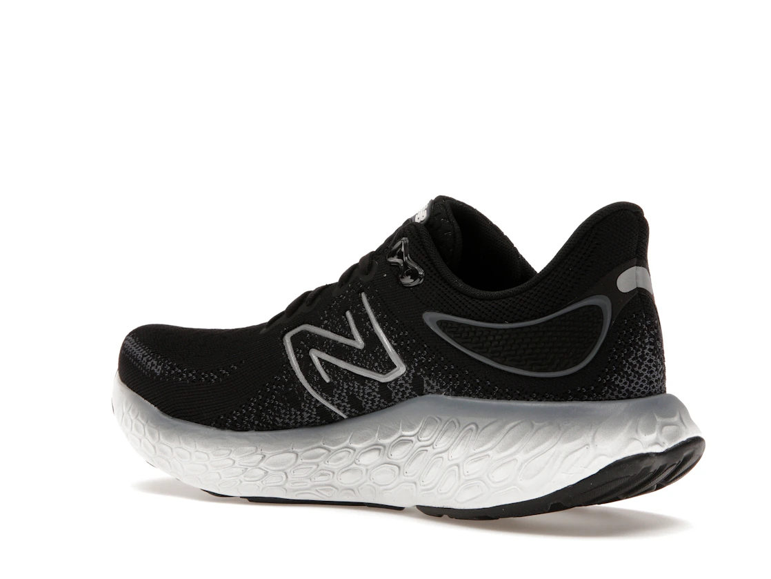 Vue 23 de New Balance Fresh Foam X 1080v12 Black Thunder White