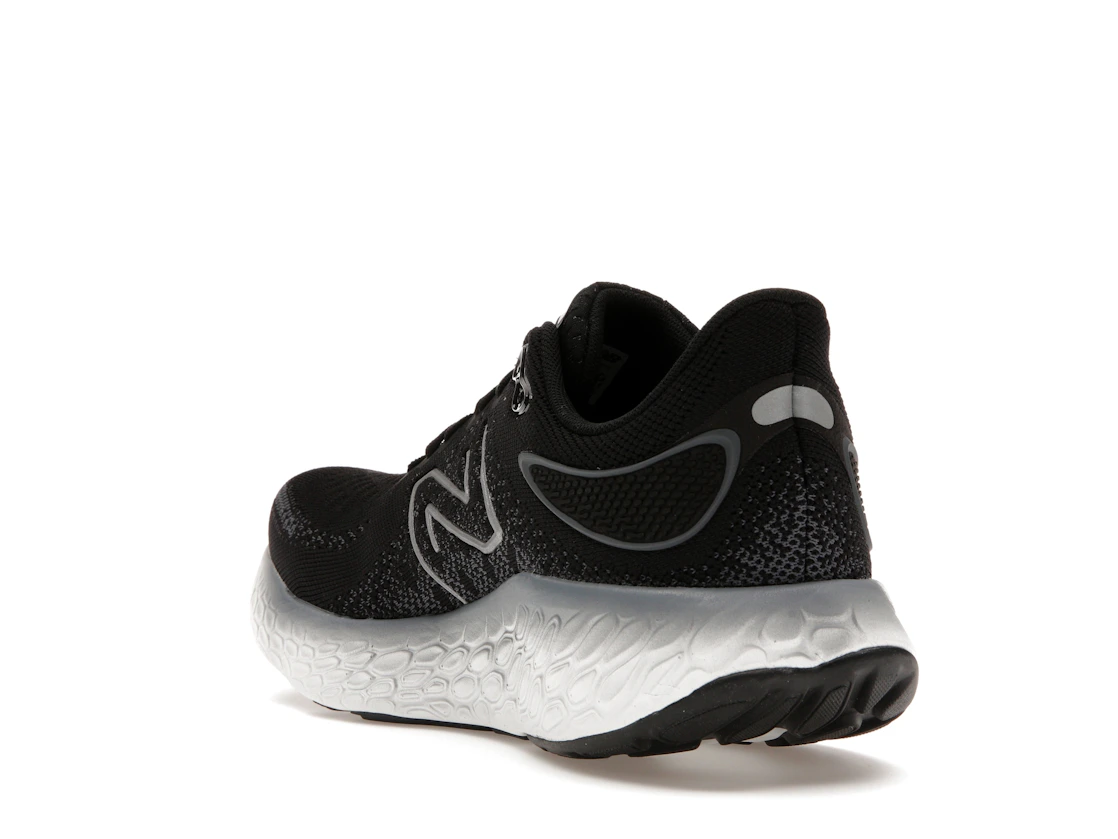 Vue 25 de New Balance Fresh Foam X 1080v12 Black Thunder White