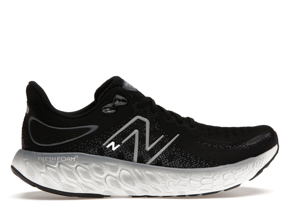Vue 36 de New Balance Fresh Foam X 1080v12 Black Thunder White