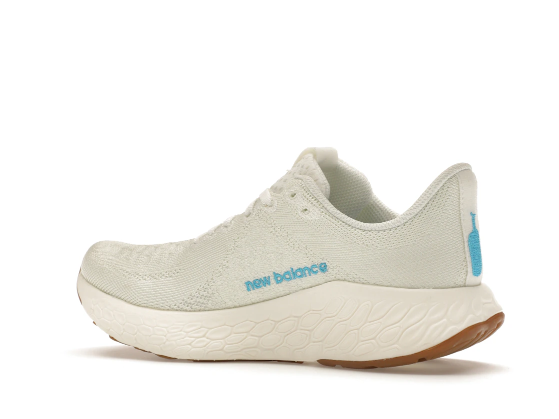 Vue 22 de New Balance Fresh Foam X 1080v12 Blue Bottle Coffee 