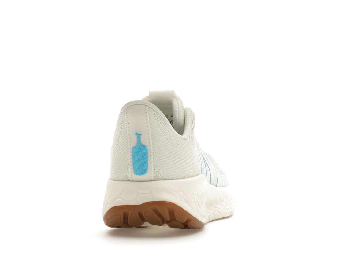 Vue 29 de New Balance Fresh Foam X 1080v12 Blue Bottle Coffee 