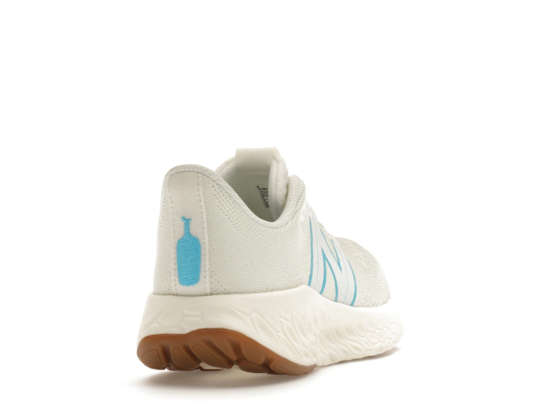 Vue 30 de New Balance Fresh Foam X 1080v12 Blue Bottle Coffee 