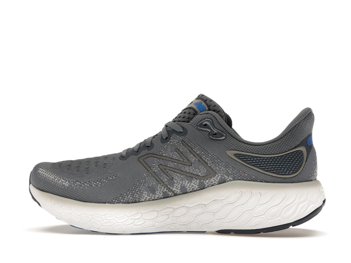Vue 20 de New Balance Fresh Foam X 1080v12 Steel Serene Blue