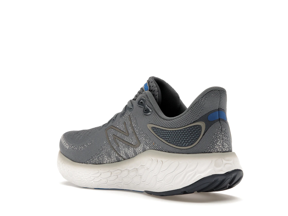 Vue 24 de New Balance Fresh Foam X 1080v12 Steel Serene Blue