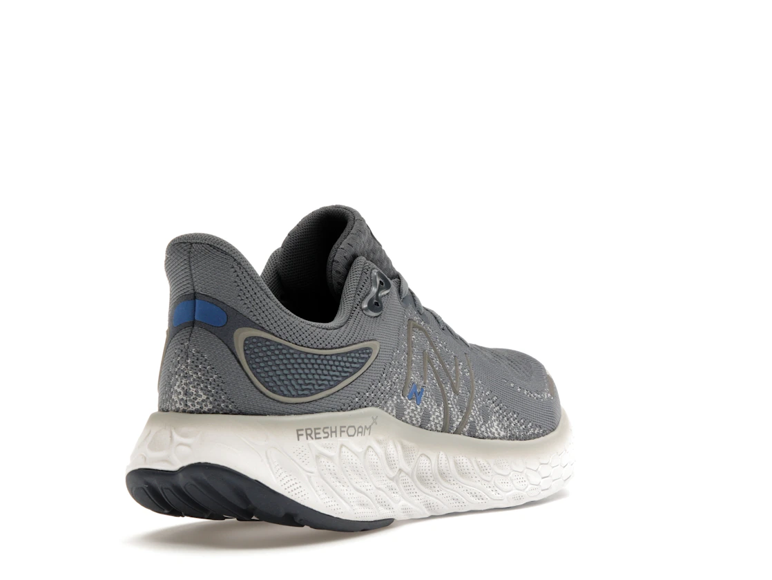 Vue 31 de New Balance Fresh Foam X 1080v12 Steel Serene Blue