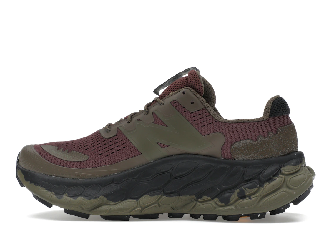 Vue 20 de New Balance Fresh Foam X More Trail Dark Camo Licorice