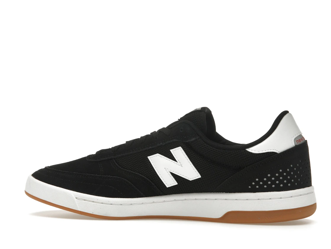 Vue 21 de New Balance Numeric 440 Black White Gum