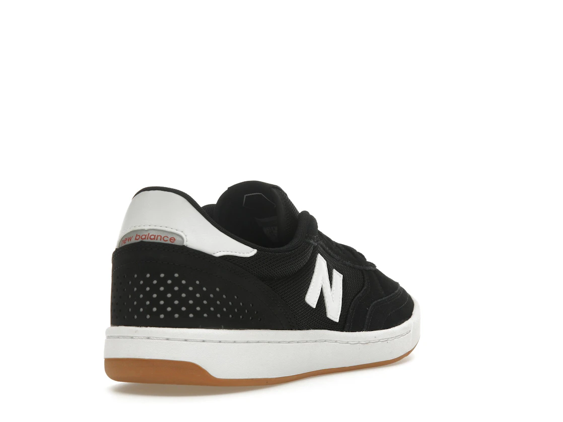 Vue 31 de New Balance Numeric 440 Black White Gum