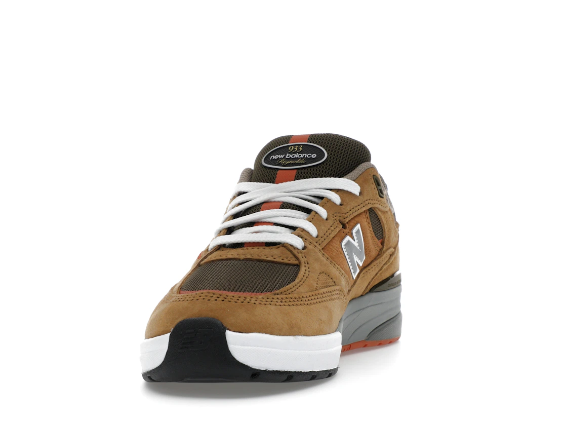 Vue 12 de New Balance Numeric 933 Andrew Reynolds Wheat