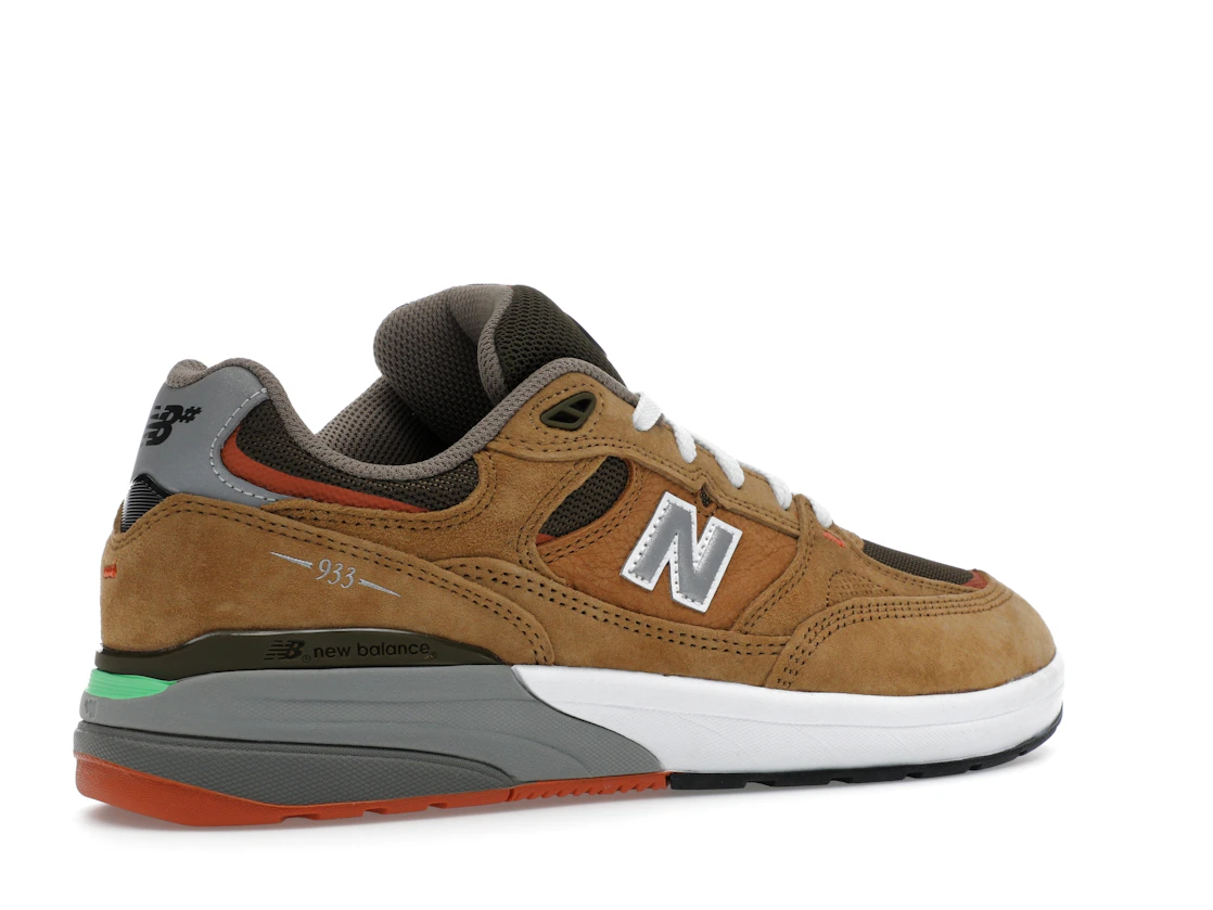 Vue 34 de New Balance Numeric 933 Andrew Reynolds Wheat