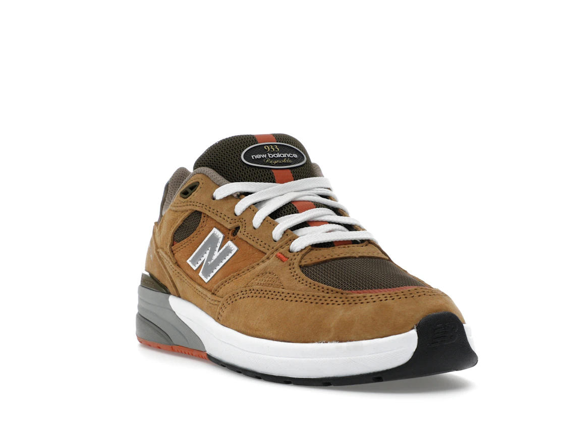 Vue 7 de New Balance Numeric 933 Andrew Reynolds Wheat