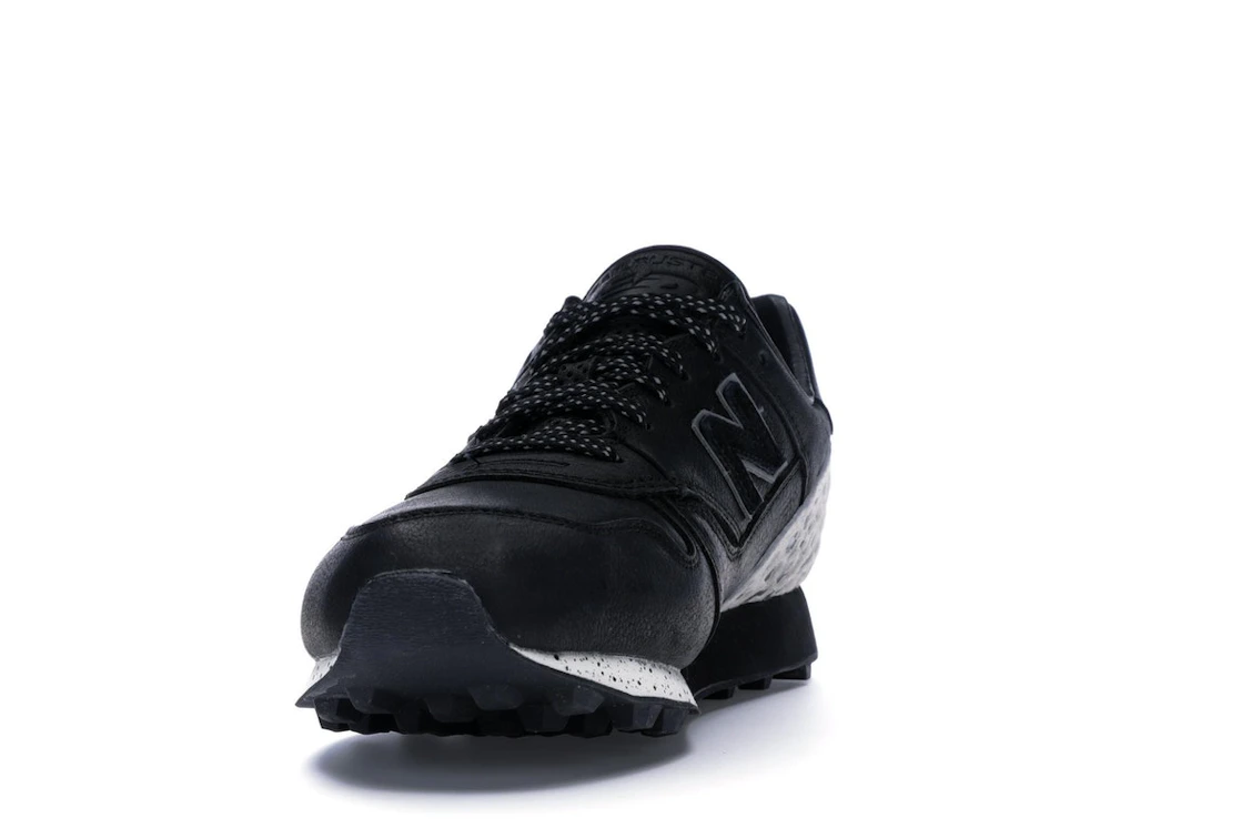 Vue 12 de New Balance Trailbuster Undefeated Black