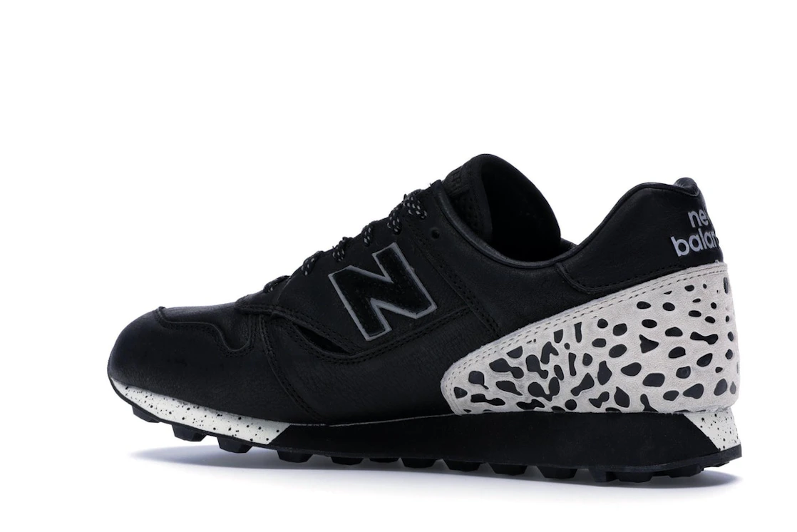 Vue 22 de New Balance Trailbuster Undefeated Black