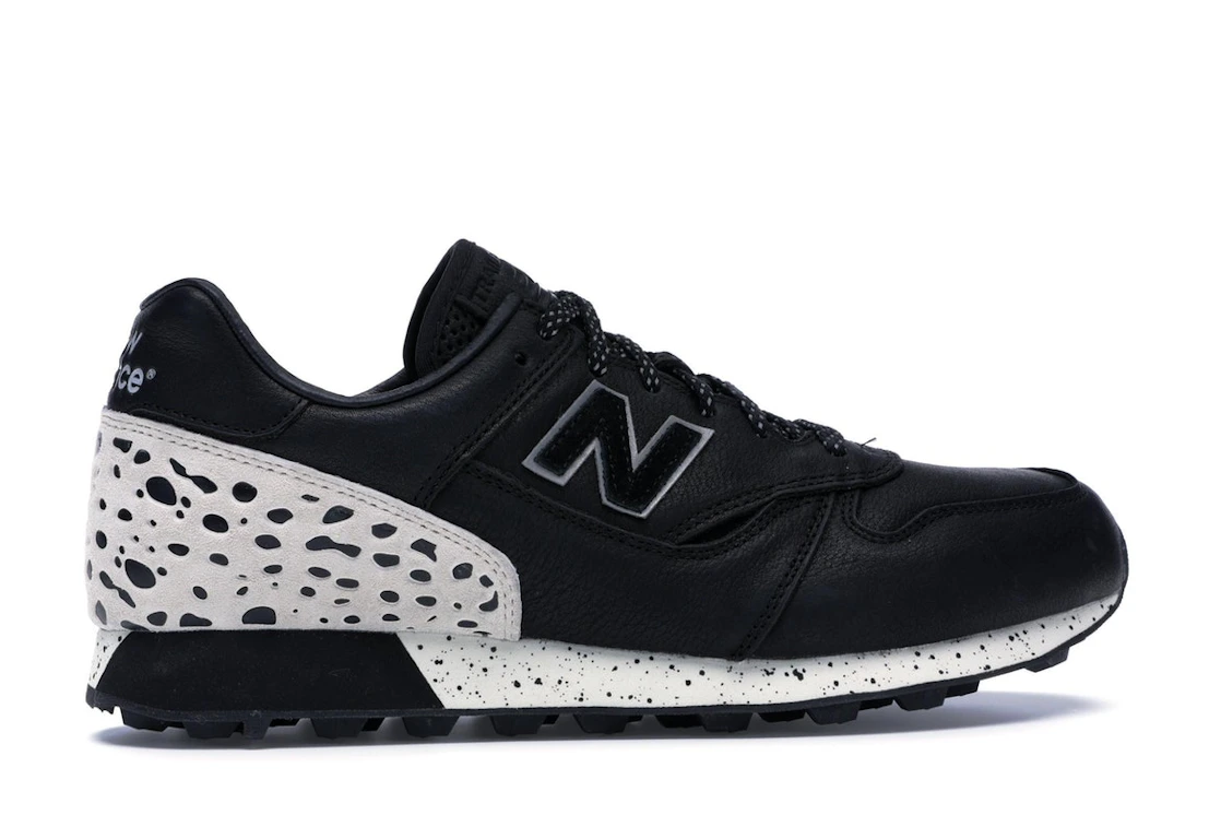 Vue 36 de New Balance Trailbuster Undefeated Black